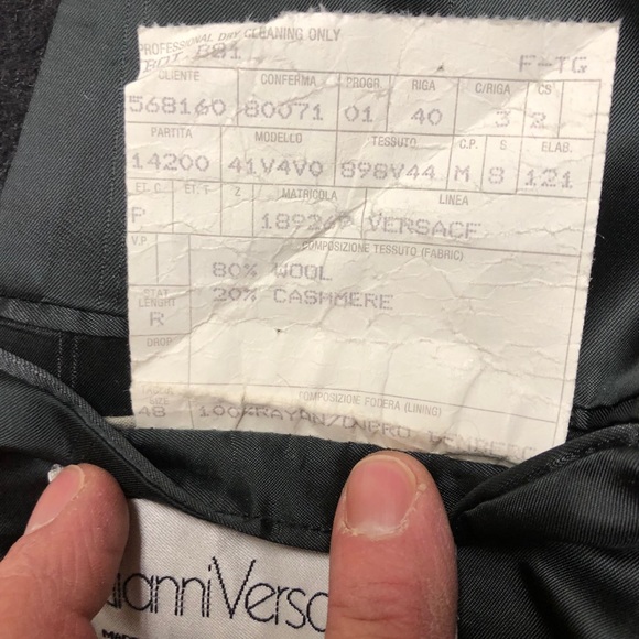 VINTAGE VERSACE! - Picture 5 of 5